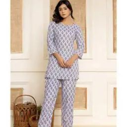 Women Floral Print Top & Pyjamas Set-image-74