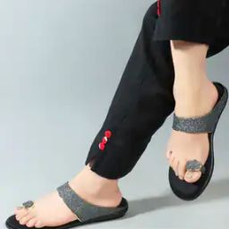 Women Embellished Toe-Ring Flat Sandals-image-12
