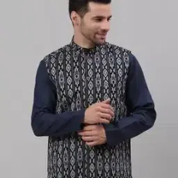 Ikat Print Jacket with Welt Pocket-image-40