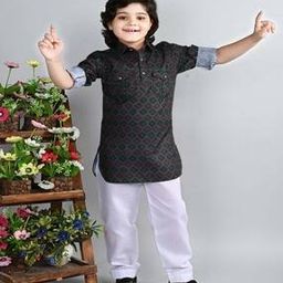 Boys Geometric Print Kurta Pyjama Set-image-3