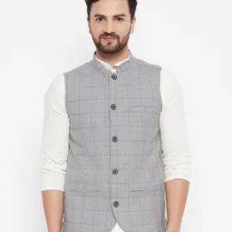 Checked Sleeveless jacket-picture-25
