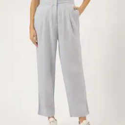 Tapered Pleated Trousers with Insert Pockets-image-15