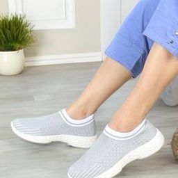 Women Mid-Top Casual Shoes-image-98