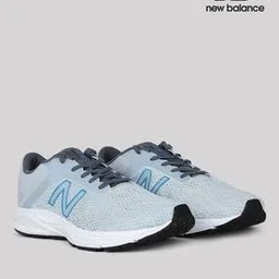 Low-Top Lace-Up Running Shoes-image-39