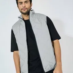 styli Men Diagnoal Quilted Sleeveless Puffer Jacket with Welt Pockets-picture-47