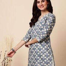 Women Floral Print A-Line Tunic-image-80