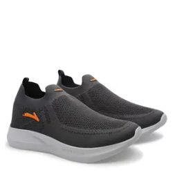 Men Logo Print Slip-On Shoes-image-7