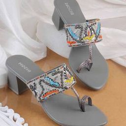 Women Embellished Chunky-Heeled Sandals-image-10