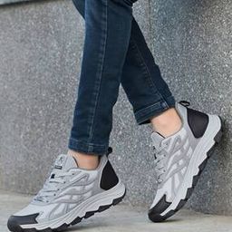 Men Sports Shoes with Knitted upper-image-75