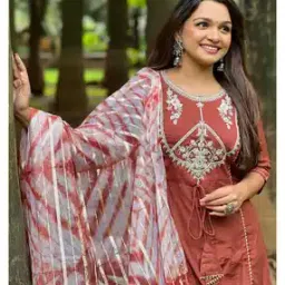 Women's Embroidery A-line Kurta Set-image-32