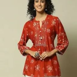 Women Floral Print Fitted Top-16