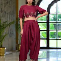 Women Embroidered 2-Piece Top & Pants Set-picture-37