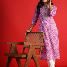 Indo Era Women Ethnic Motifs Printed Cold-Shoulder Sleeves Mirror Work Kurta-image-9