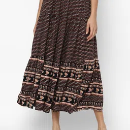 AMERICAN EAGLE OUTFITTERS Women Black & Peach-Colored Printed Flared Midi Skirt-image-38