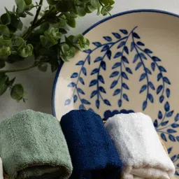 MUSH Pack Of 3 Bamboo Ultra Soft & Eco Friendly Face Towels - 600 GSM-29