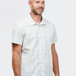 FORCLAZ By Decathlon Men White Checked TRAVEL 100 Casual Hiking and Trekking Shirt-image-45