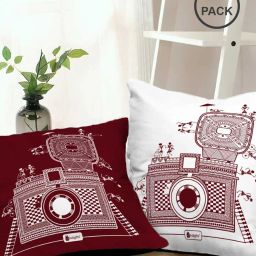 indigifts Set of 2 Graphic Print Square Cushions image 1