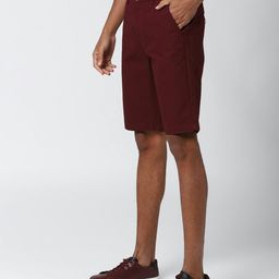peter england Men Patterned Regular Fit Flat-Front Shorts image 2