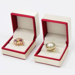 atorakushon Set of 4 Colourblock Square Ring Boxes image 2
