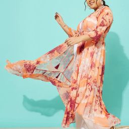 quiero mas Women Floral Print Regular Fit Front-Open Shrug image 2