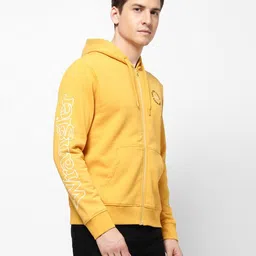 wrangler Zip-Front Hoodie with Split-Kangaroo Pockets image 2