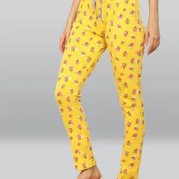 lyra Floral Print Pyjamas with Elasticated Drawstring Waist image 2