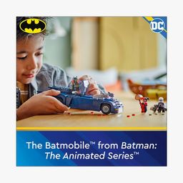 Lego DC Batman Batman with The Batmobile Blocks image 3