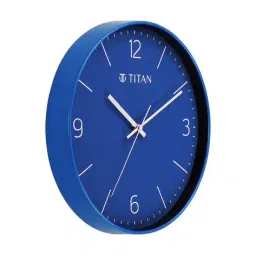 titan Plastic Round Wall Clock image 3