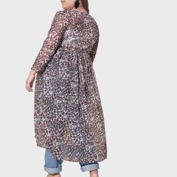 buynewtrend Animal Print Open-Front Shrug image 4