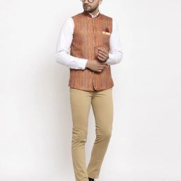 klotthe Men Textured Regular Fit Nehru Jacket image 4