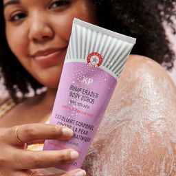 first aid beauty KP Bump Eraser Body Scrub with 10 AHA image 4