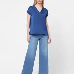 Octavia V-neck Top-image-2