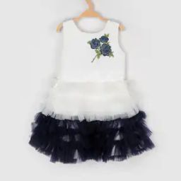 Sleeveless Skater Dress-image-27