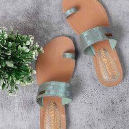 Women Toe Ring Slippers with Flat Heels-17