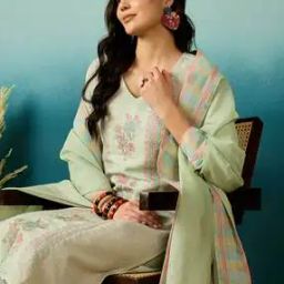 Women Floral Embroidered Straight Kurta Suit Set-picture-51