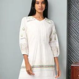 Women Floral Print Straight Kurti-picture-21