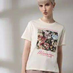 Women Graphic Print Regular Fit Crew-Neck T-Shirt-image-103