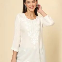 Women Embroidered Relaxed Fit Tunic-picture-30