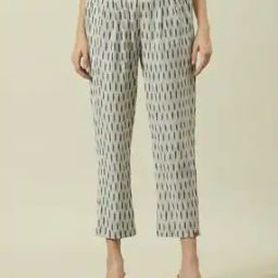 Women Striped Straight Fit Pants with Insert Pockets-picture-31