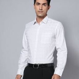 Men Checked Slim Fit Shirt with Patch Pocket-image-68
