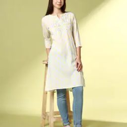 Women Embroidered Yoke Straight Kurta-image-41