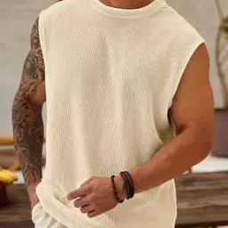 Men Ribbed Round-Neck Vest-image-79