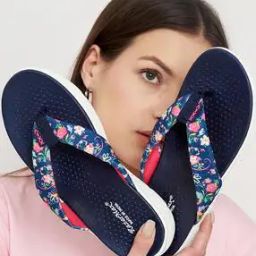 Floral Print Thong Slippers-22