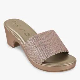 Women Embellished Chunky-Heeled Sandals-image-95