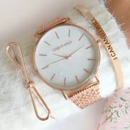 Women Analogue Watch With Bracelet  -51