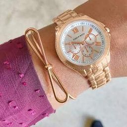 Women Analogue Watch With Bracelet-image-94