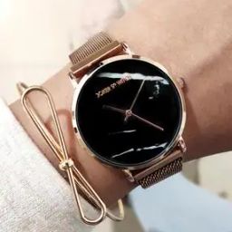 Women Analogue Watch With Bracelet-image-96