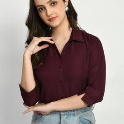 Women Fitted Shirt with Curved Hemline-image-1
