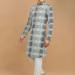 DEYANN Mandarin Collar Abstract Printed Regular Kurta with Pyjamas image 5