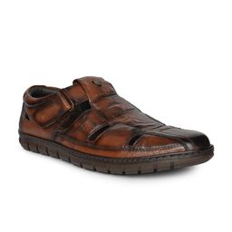 Buckaroo Men Textured Leather Shoe-Style Sandals-image-12